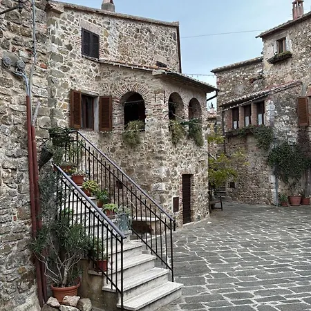 Casa Pruno Rosso