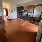 Casa Pruno Rosso