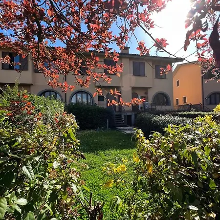 Casa Pruno Rosso * Montemerano