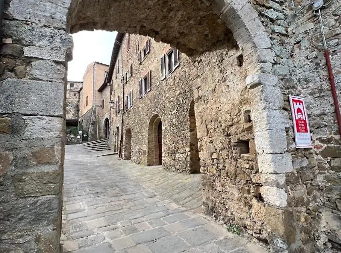 Casa Pruno Rosso