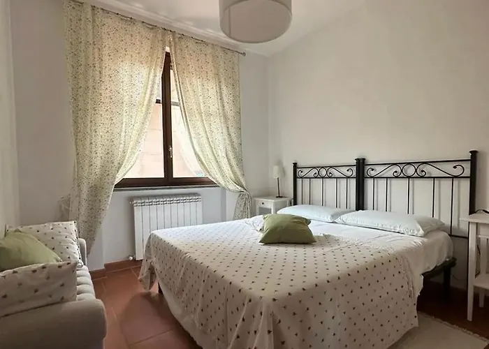 Casa Pruno Rosso דירה *